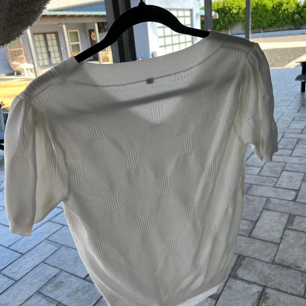 Arach & Cloz White Viscose Rayon Ribbed Sweater